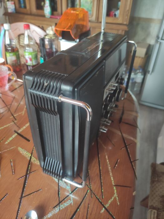 Grundig Satellit 1400 Profesional