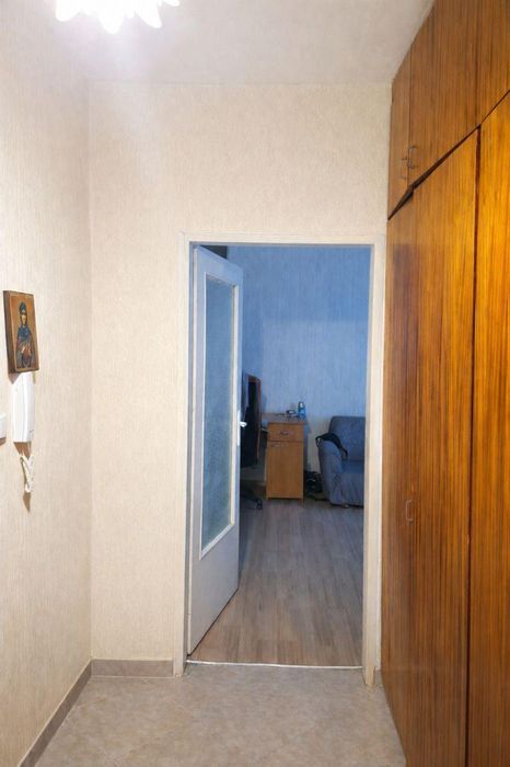 Едностаен апартамент в ж.к. Люлин 6.