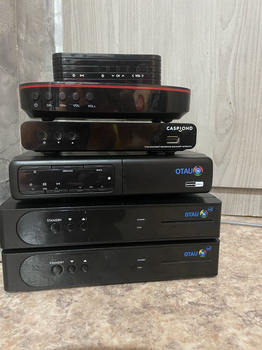 Продам ТВ приставки продам