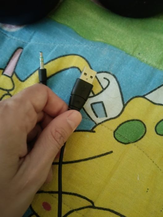 creative pebble v2 колонки