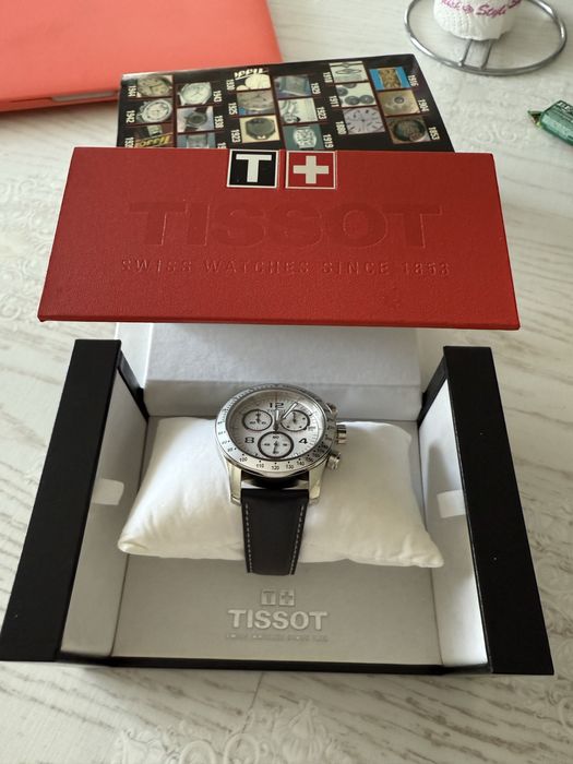 Часы мужские Tissot v8