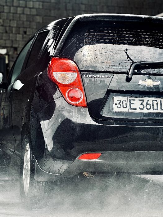 Spark srochno sotiladi