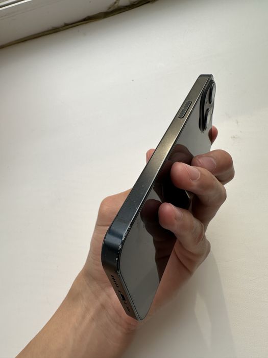 Продам iPhone 13 128GB