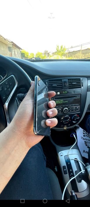 Iphone x 64gb holati orta