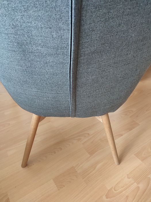 Продавам кресло в отлично състояние