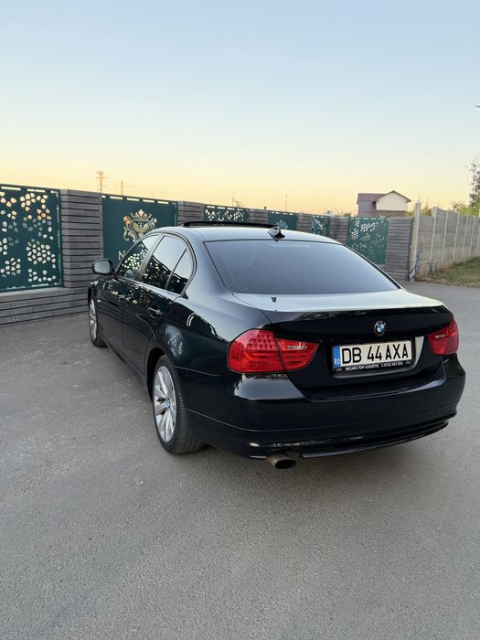 BMW Seria 3 2011 — imagine 3