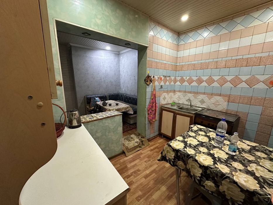Сергели-4 да 1 кават 2 хонали(3 зона килинган) 58 КВ.м. ижарага квар.
