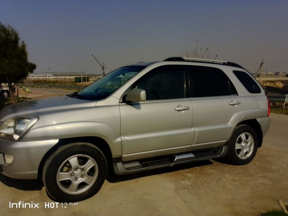 Kia sportege  2008 sotiladi
