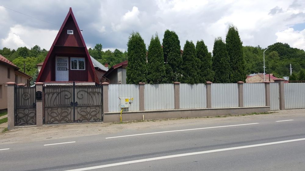 Vand casa cu teren Lunca Moinesti