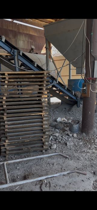 Поддоны для сплитерных блоков, кирпичей