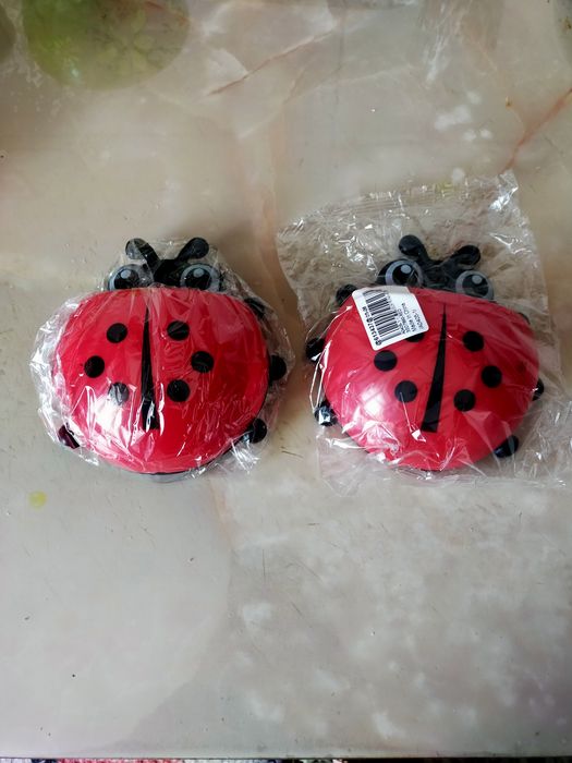 Держатель на присосках