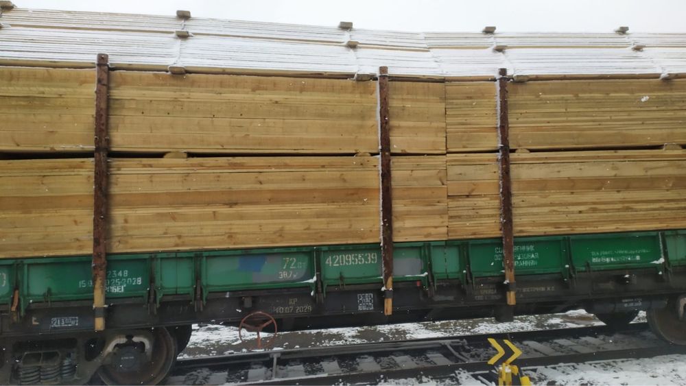 оптом доски лес обрезной пиломатериал