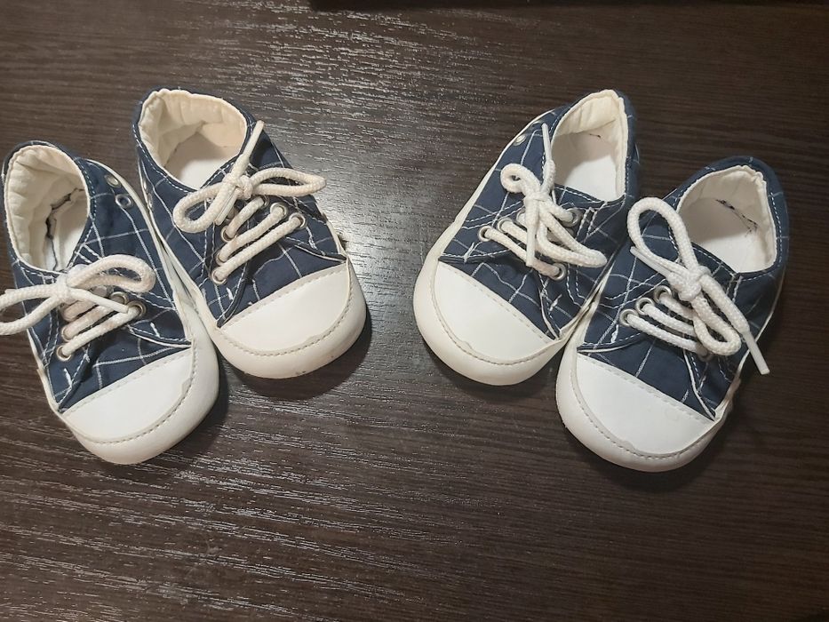 Продаю детские кеды для мальчиков