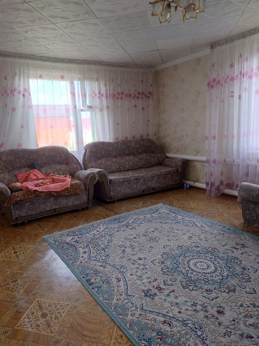 Продам просторный дом.