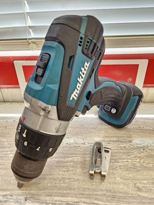 Makita Винтоверт DHP458 18V.