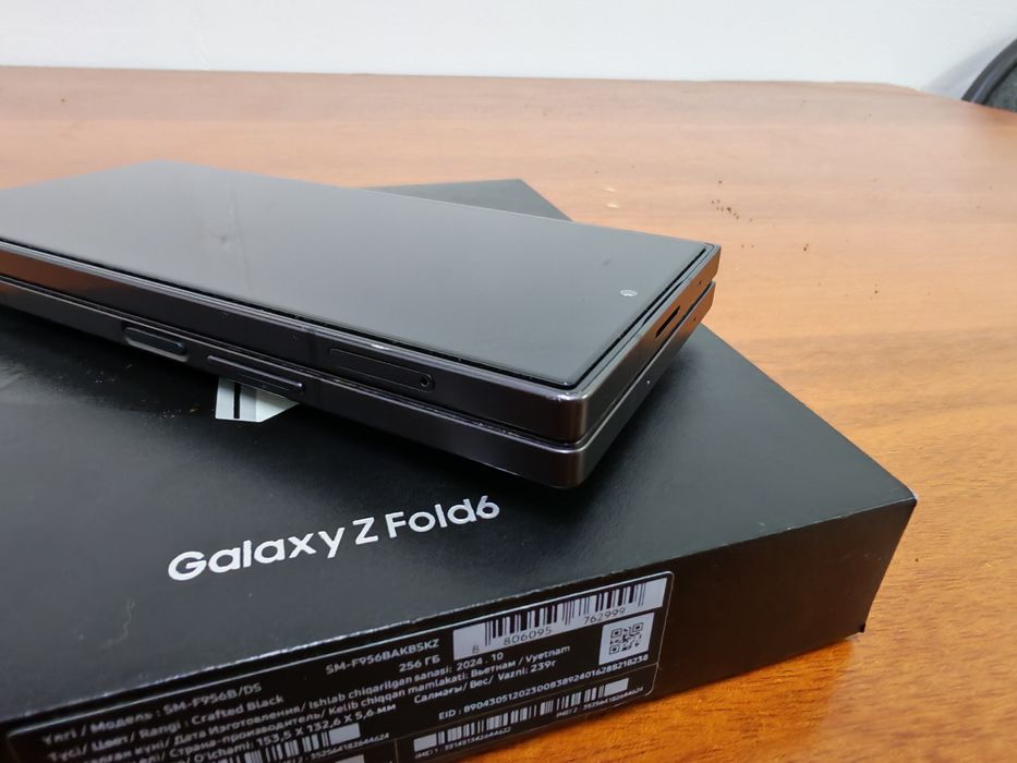 Samsung Z-Fold6 12/256Gb Crafted Black