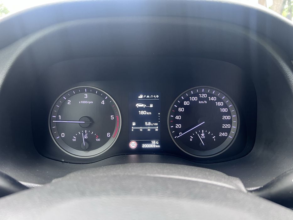 Proprietar vand Hyundai Tucson 2016  1.7 CRDi (116 CP) Echipare X-Possible  Alb Perlat