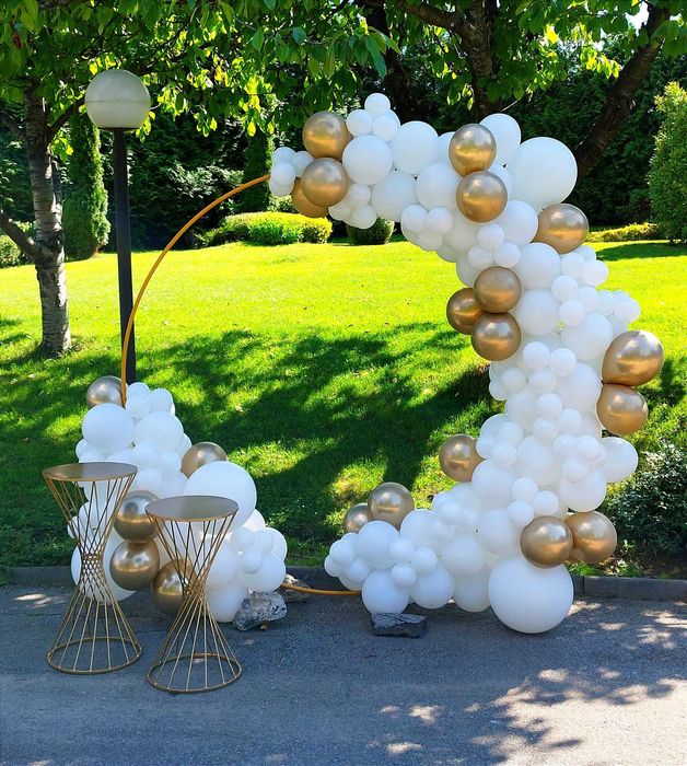 Бюджетни украси с цени от 100 до 230лв.