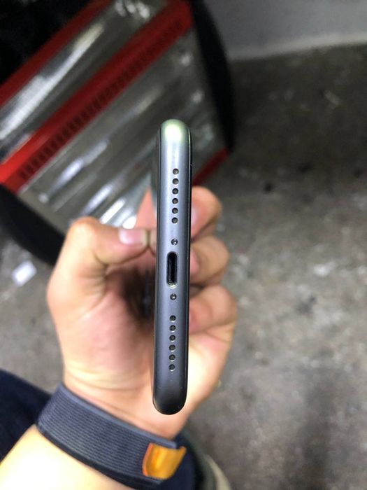 Iphone 11 128 tali