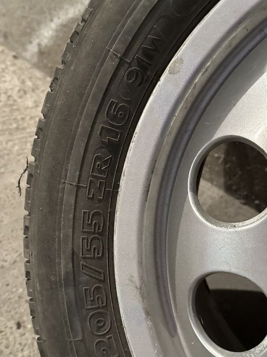 Джанта с гума от ауди а6 ц5