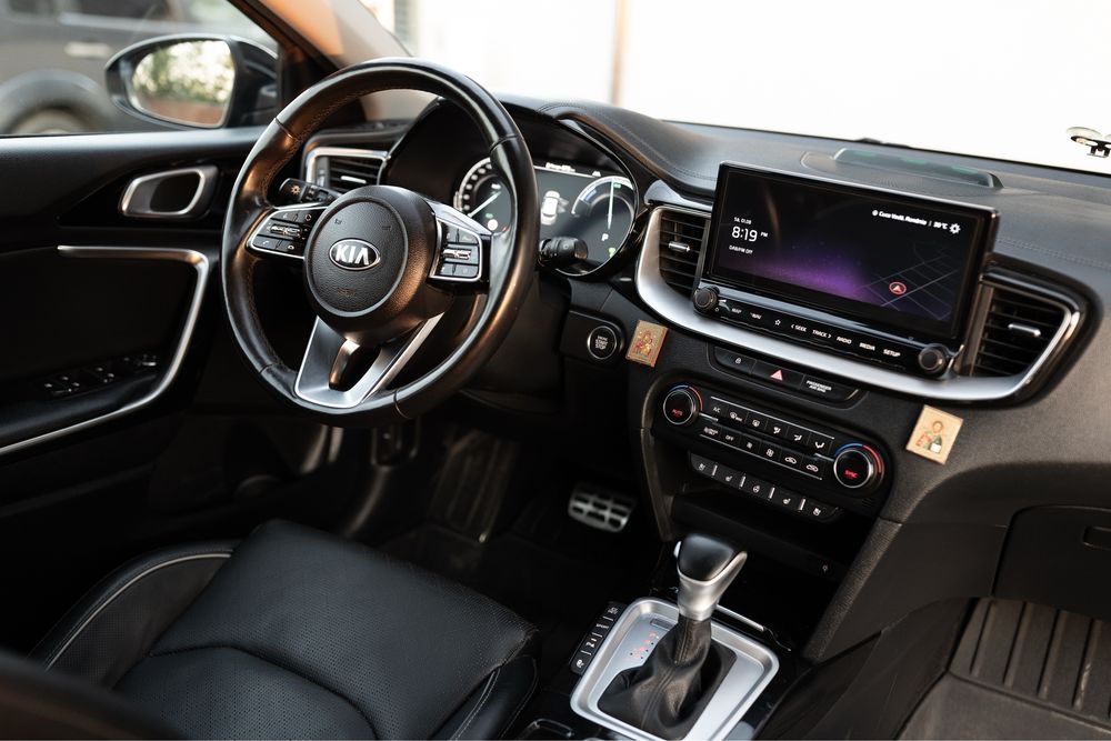 Kia XCeed 1.6 GDI PHEV Platinum Edition | Trapa| 125.378 km | Scaune incalzite/ventilate | 2 Seturi Jante Originale 18"