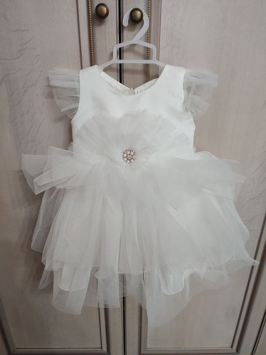 Детское платье в отличном состоянии