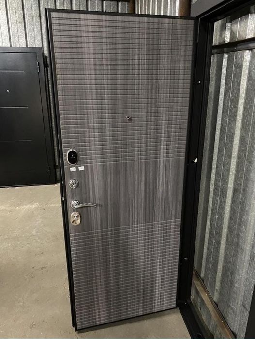 Входные металлические двери