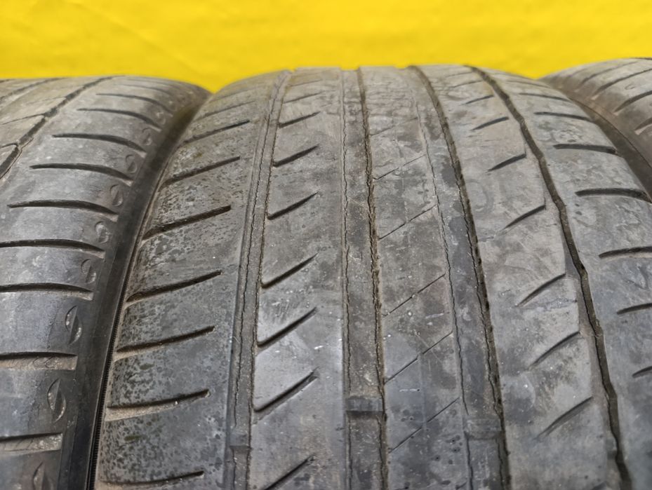 Шины 255 45 R18 Michelin комплект