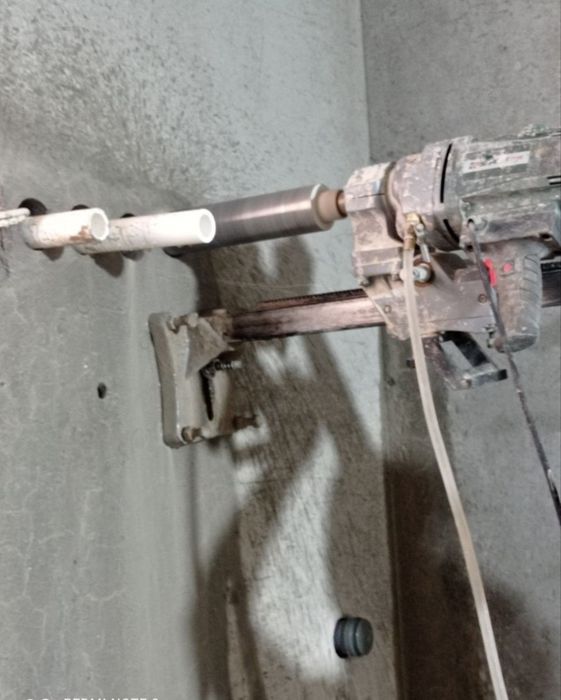 Perefirator xizmatlari beton buzish kesish Almaznida teshik ochish