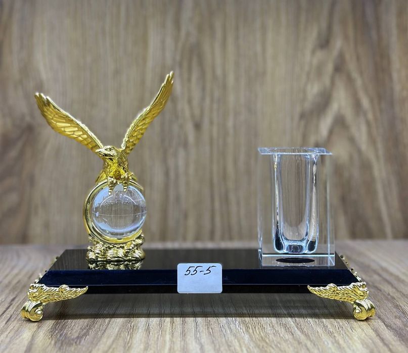 Президентский падрок Настольные органайзер для руководителей серьёзно