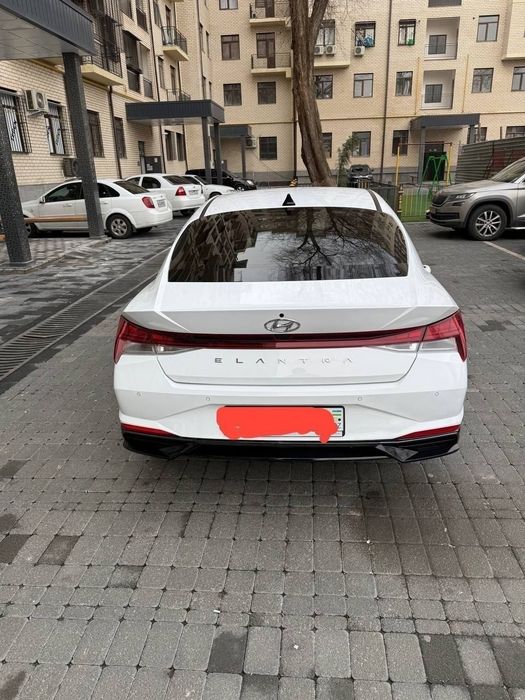 Elantra Full Своя