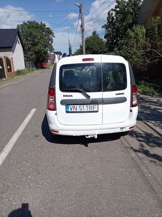 Vand masina dacia