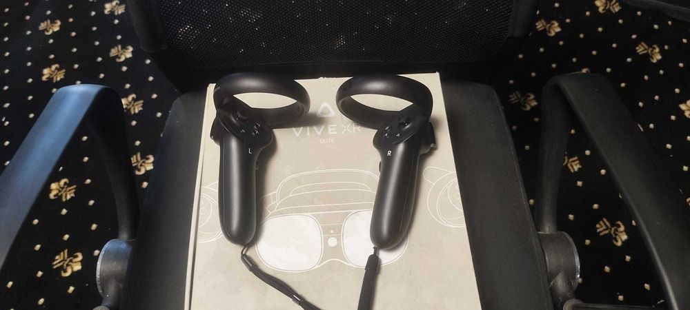 HTC Vive XR Elite