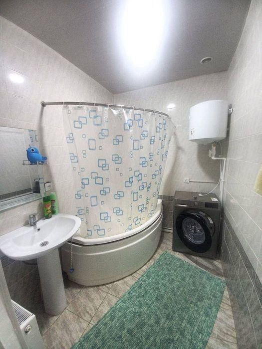 Fargona shaxar oybek radom kunli kvartira bor bezzaks quyamiz