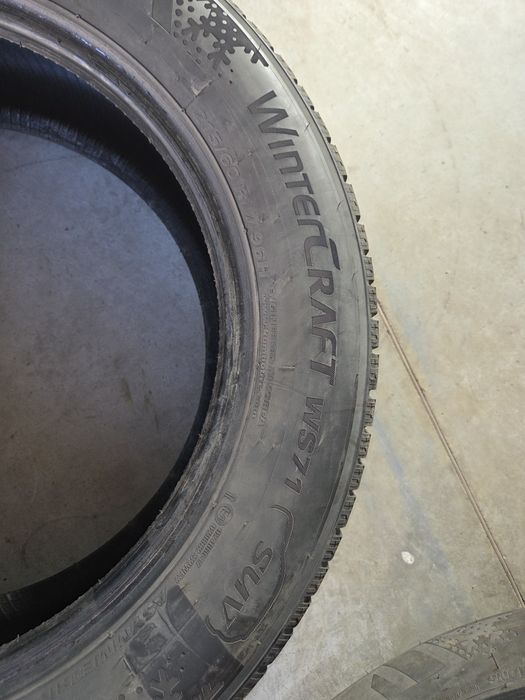 Set 4 anvelope SH iarna Kumho 215/60/17 dot 2021