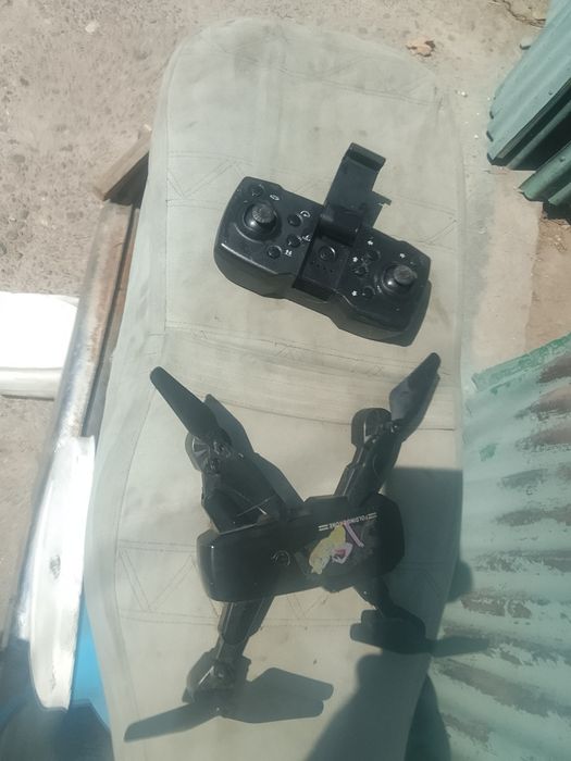 Продам дрон за 3000