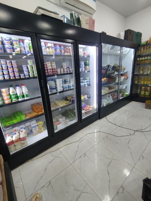 Xaladelnik,vetrinniy