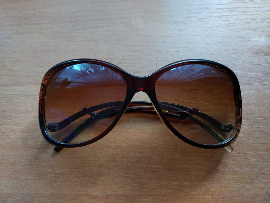 Женские солнцезащитные очки