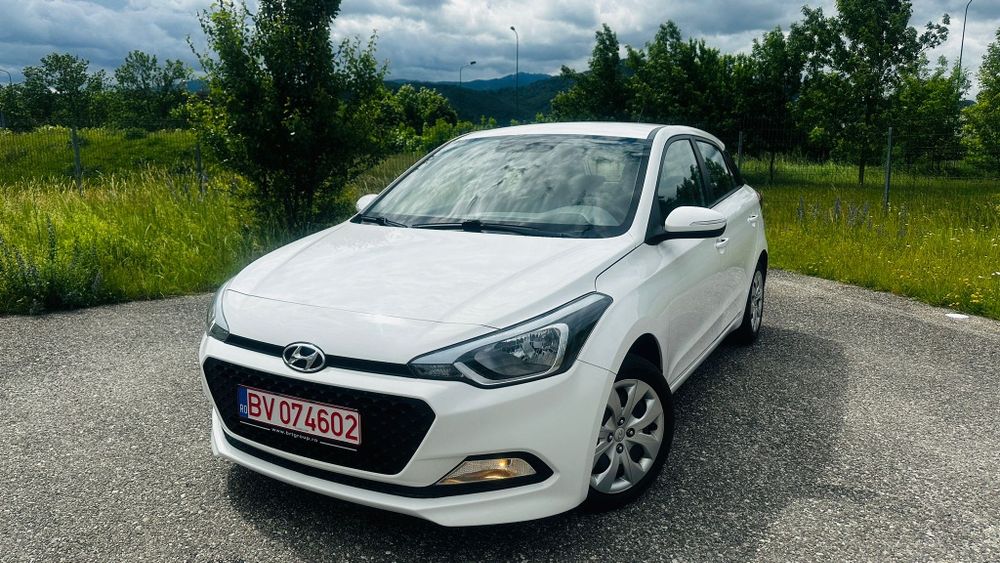 HYUNDAI i20 2017