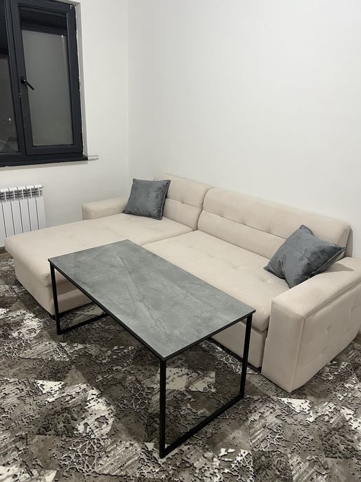 Диван угловой по скидке готовые