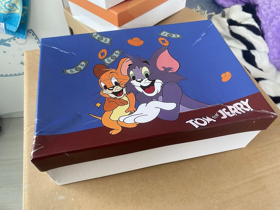 Продам подарочные коробки