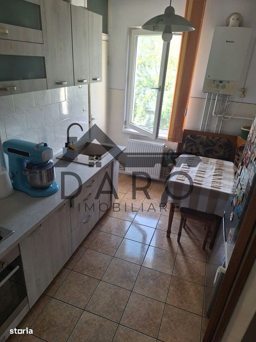 Oferim spre vanzare Apartament 2 camere în Tudor pret   87500 EUR