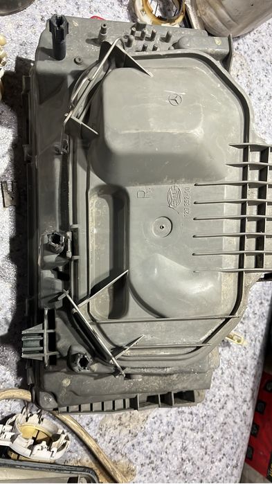 Корпуса фар мерседес w124