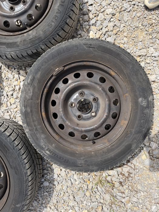 4бр. жел. джанти с тасове 15” 5 х 114.3 със зимни гуми  за Hyundai i30
