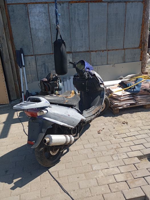 Скутор на запчасти