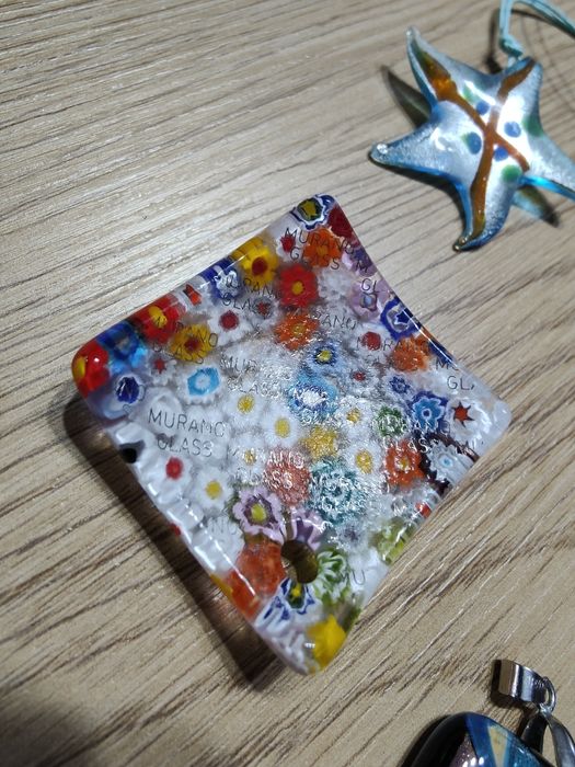 Lot pandantive sticlă. Murano