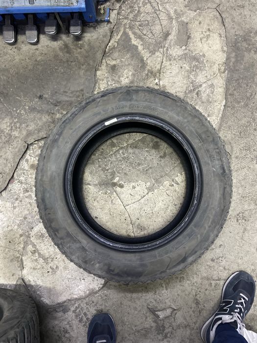 Комлект зимних шин Goodyear