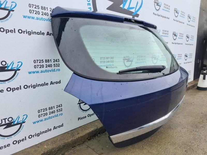 Haion cu luneta Opel Astra H GTC