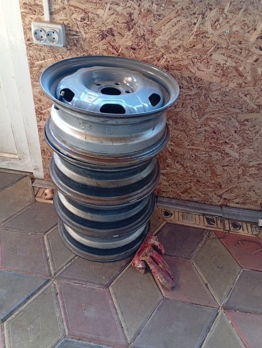 Продам диски комплект