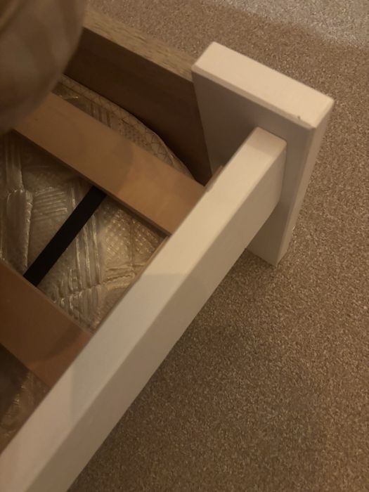 Pat matrimonial , comoda si 2 noptiere